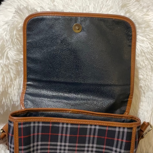 VINTAGE BURBERRY MADE IN ENGLAND - Picture 4 of 9